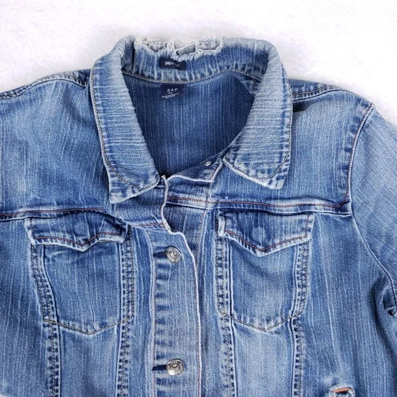 Gap Denim Jacket Fitted Trucker Style XL Blue Distressed Vintage 2000s Y2K - Picture 2 of 10